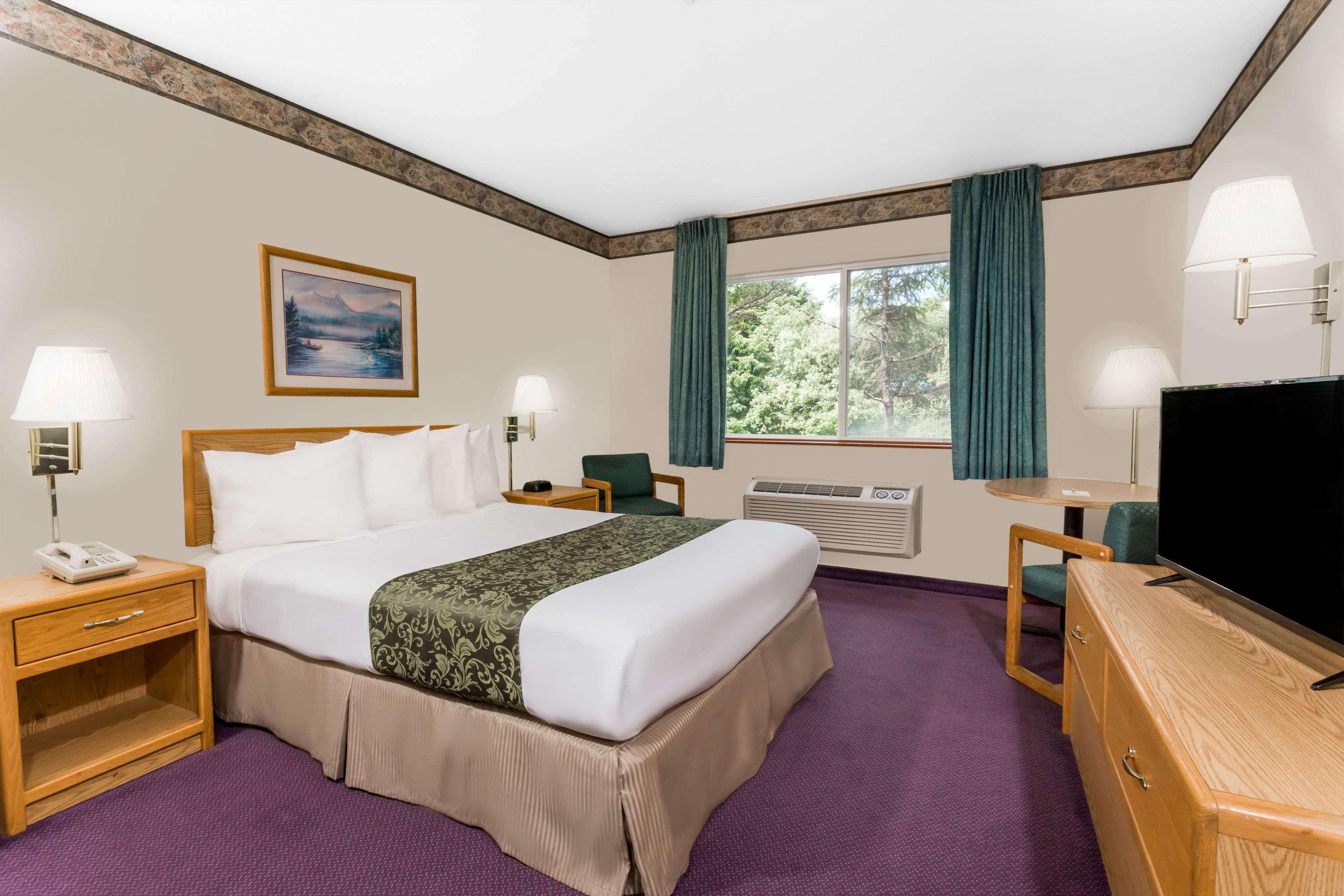 Days Inn By Wyndham Ocean Shores Exterior foto